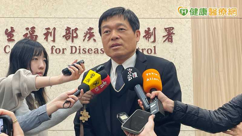 專家表示，侵襲性肺炎鏈球菌感染症死亡率可達約2成，接種疫苗可有效降低感染後發生併發症及死亡風險。圖為林口長庚醫院邱政洵副院長。