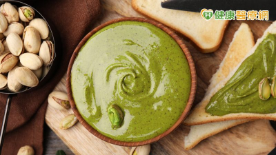 「杜拜巧克力Q餅」韓女團也愛？開心果成甜點寵兒　但4族群別吃太多！