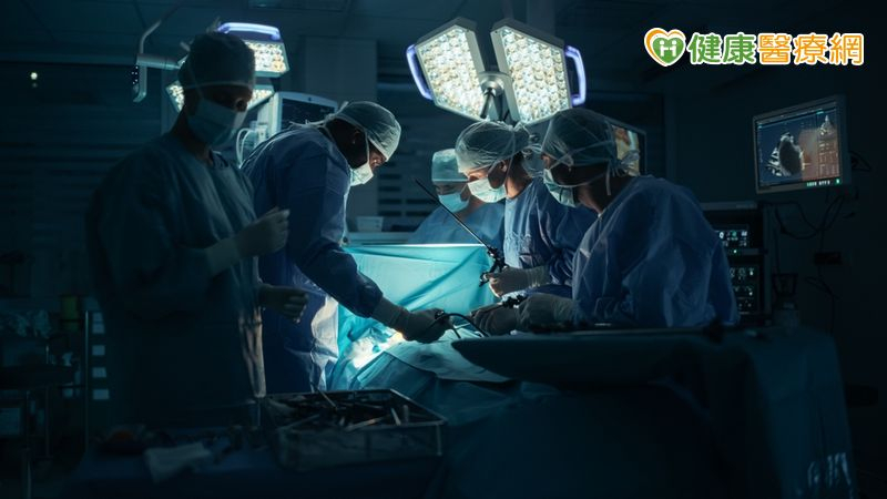 臺大癲癇中心以跨科部整合模式運作，導入的新型深腦刺激系統，與自2020年底納入健保給付的迷走神經刺激（vagus nerve stimulation）等神經調節術，共同為癲癇患者提供更完整、多元的治療選擇。