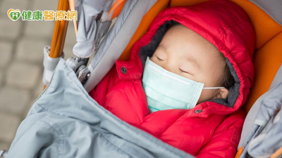 2026首例百日咳確診！5月大男嬰染病　疾管署急提醒出現「4症狀」快就醫