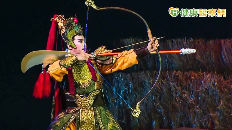 呂紹睿教授強調，膝關節疾病不是等到嚴重才治療，而是應提早面對、分期管理。