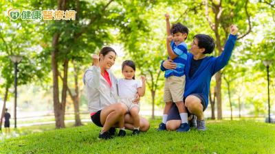 寒假是培養運動習慣好時機！兒科醫教0到18歲這樣動　3件事是重點
