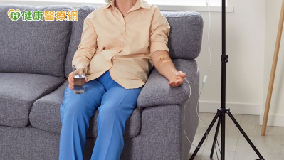 抗生素治療不用住院！在宅醫療新模式減少感染風險、增加便利性