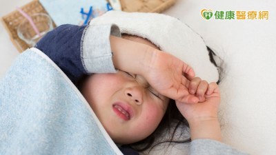 腸病毒來了！醫揭「5大重症警訊」家長必知　發燒＋紅疹別大意