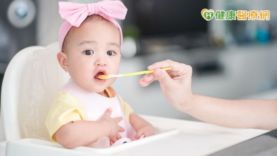 寶寶成長營養有方　銜接母乳把握多元飲食讓成長不踩雷