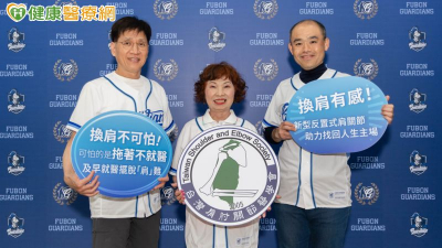 肩痛到連手都抬不起來！7旬婦術後站上投手丘　醫談肩關節治療