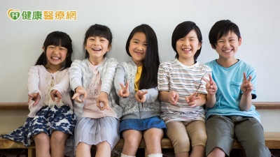 孩子容易暴怒、不會表達？專家教培養情緒力　社交技巧可以這樣練