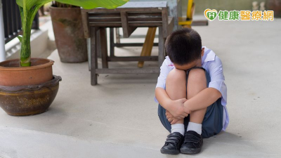 孩子遭霸凌留心理創傷　家長如何辨識？專家：「涉事3方」都應協助
