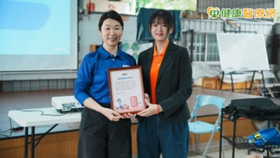 骨骼健康衛教走入社區！企業志工陪伴宜蘭五結長者