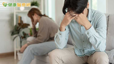 單身不幸福？研究追蹤近3000人11年　約9成生活滿意度偏高