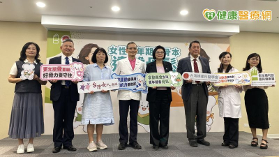 65歲以上女性每6人就1人骨質疏鬆！國健署教「動對+吃對」及早護骨本