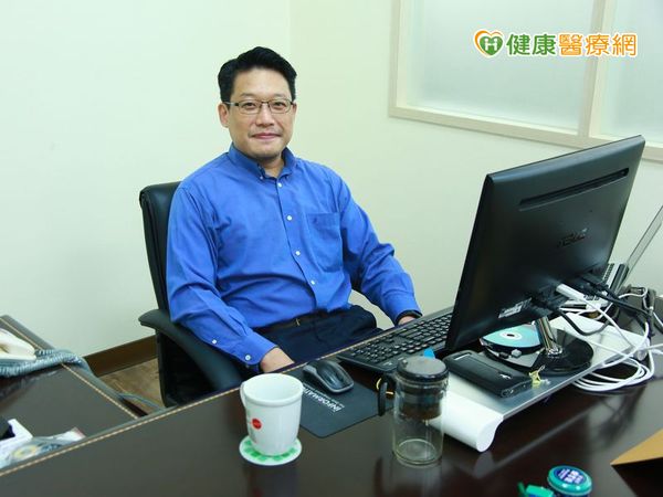 歷史悠久胃散製藥廠董事長張元鴻