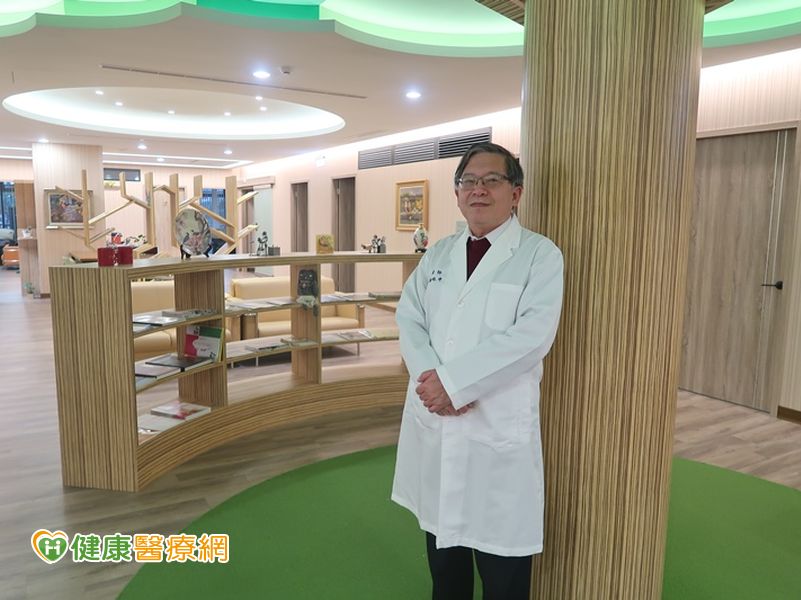 台灣癌症全人關懷基金會董事長謝瑞坤