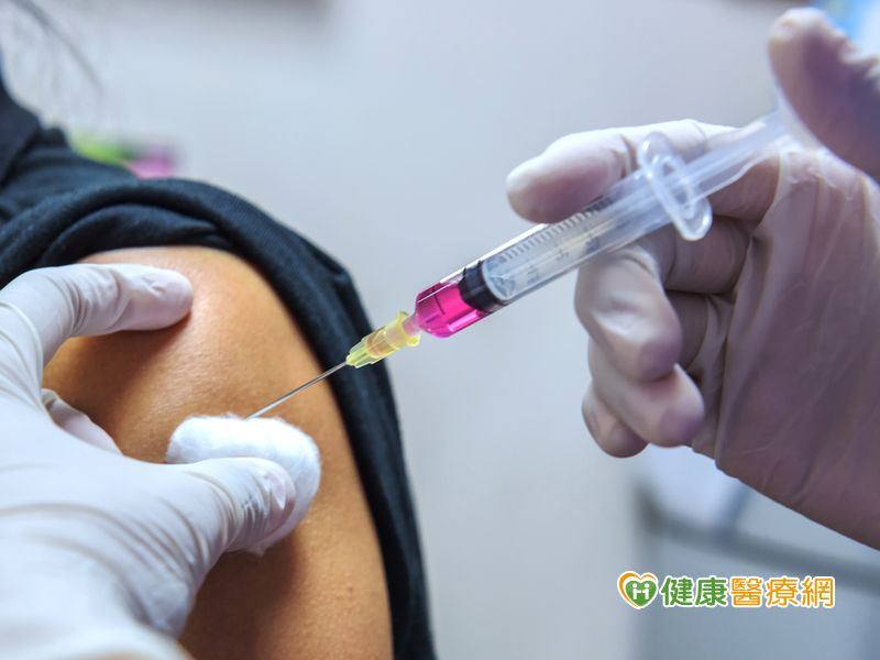日本腦炎高峰期來了！　加強防蚊並打疫苗