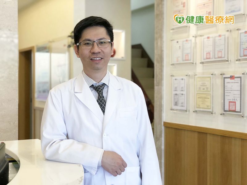 林院長指出，近年來的植牙新選項All-on-4一日重建的全口速定植牙，術式相對較簡單，在速度上及術式範圍而言，有較大的優勢。