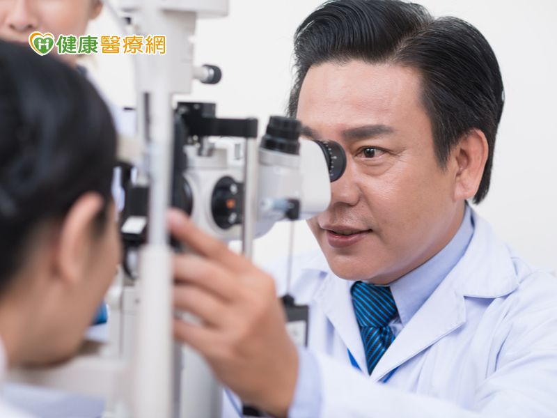 乾眼症患者不分長幼 醫:更年期婦女好發率最多增4倍!