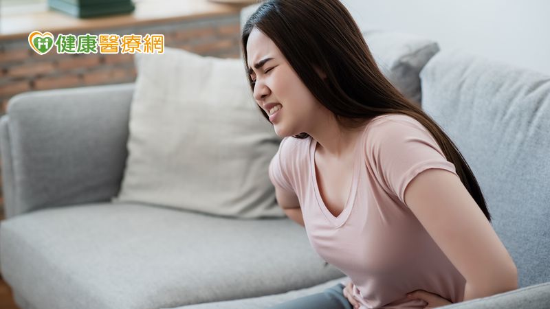 以台灣婦女常見的子宮內膜異位症來看，「經痛」是其最明顯的表徵。據「台灣女性經痛&子宮內膜異位症關連調查」，有近六成女性不知道經痛分為「原發性與續發性經痛」兩種。