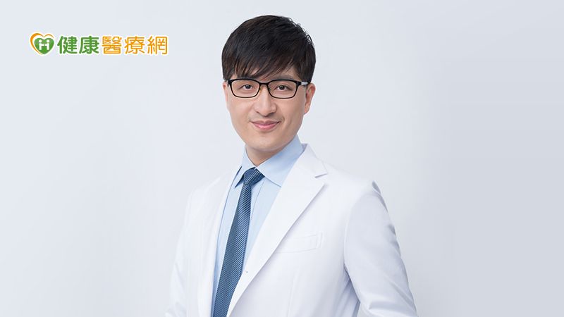 台北慈濟醫院透析中心郭克林主任表示，腎臟功能衰退使得尿毒素殘存於體內，心血管問題接踵而來，腎功能也更加惡化。