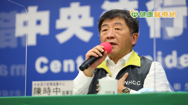 中央流行疫情指揮中心今(27)日表示，國內今日無新增病例，441例確診，419人解除隔離，其餘持續住院隔離中。