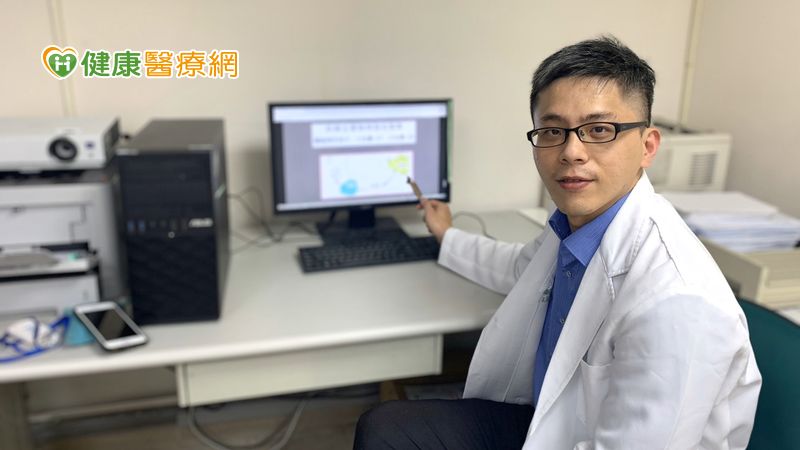 張廖年峰醫師說明，生物製劑有許多施打頻率、機轉及劑型，若病友想減少往返醫院的次數，建議可以選擇療效較長的生物製劑。