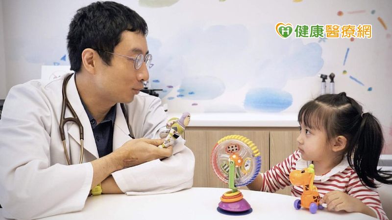 兒童專科診所吳俊厚院長表示，配合國健署新生兒疾病篩檢，以及基因檢測，雙管齊下效果會更佳，可以及早治癒或是減緩嚴重症狀的產生。