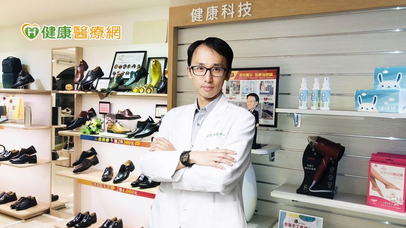 鄭融物理治療師說，體態平衡中心類似「進階版的健身房」，以非醫療方式預防疾病，若評估有疾病問題，會轉介給物理治療所等醫療院所，有完整的後送機制。
