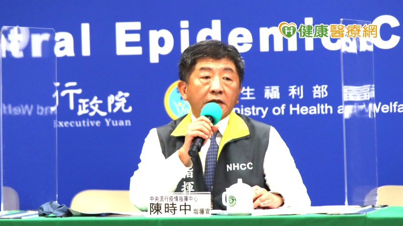 中央流行疫情指揮中心經考量國內疫情防控情形及量能、人道衡平性及各方意見後，於今(12)日宣布，自8月13日零時起，2至6歲的陸籍子女可以申請入境，父母得陪同。