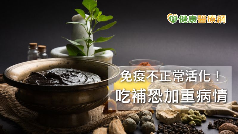 乾癬性關節炎吃補會惡化？　醫師點出關鍵因素