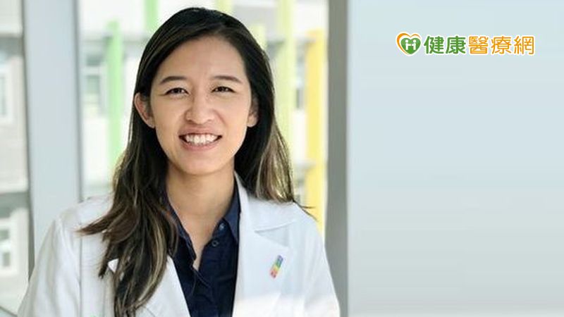 黃醫師將研究HIV感染者再次接種B型肝炎疫苗後產生的血清免疫反應及其相關或預測因子，目前已知HIV感染者在注射B型肝炎疫苗後產生抗體保護的能力較低