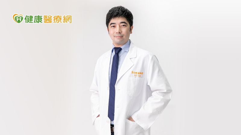土城長庚醫院李信赋醫師表示，出現胸悶胸痛，盡速就醫才是最安全的選擇。