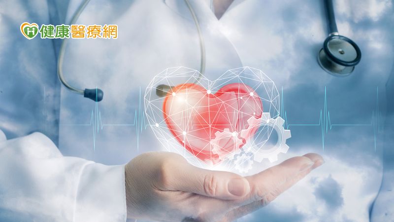 心臟是人體的幫浦，因此若心臟收縮功能下降，將導致全身器官運作受阻，若惡化至心臟衰竭，患者將面臨高達50%的5年死亡率。