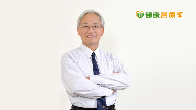 常見的脊椎疾病像是退化性椎間盤疾病或突出、脊椎滑脫、脊椎側彎等等，若已經壓迫神經影響生活，或是脊椎滑脫需要固定，則可考慮進行脊椎融合術來改善病症。