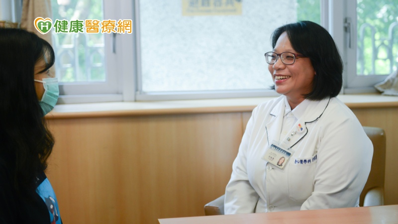 台北慈濟醫院臨床心理師許雅惠表示，診間常見許多受傷的孩子否定自己，覺得自己不應該存在，如果有相關難題者，鼓勵勇於尋求醫療求助。