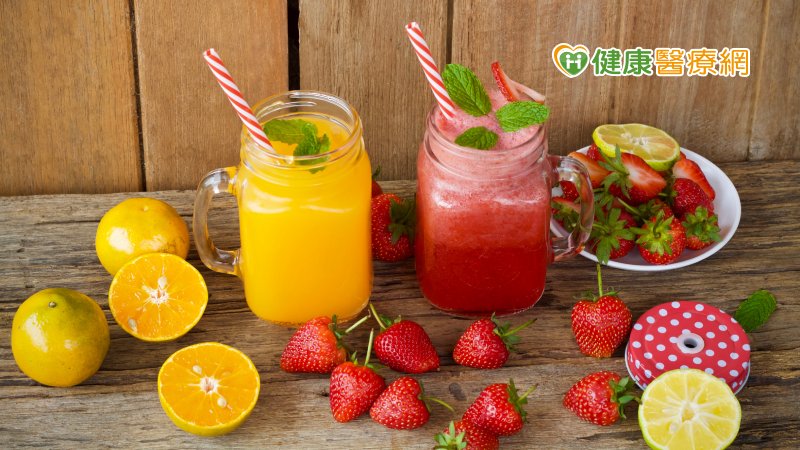  果汁可以取代新鮮水果嗎？　專家說這樣喝比較健康
