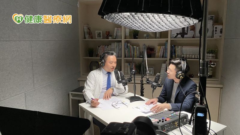健康聲友會每集都會由專業醫療人士，討論疾病或是健康相關的議題。