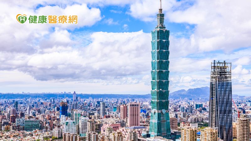 陳時中今天在答詢時表示，不排除未來宣布疫情警戒進入第3級。