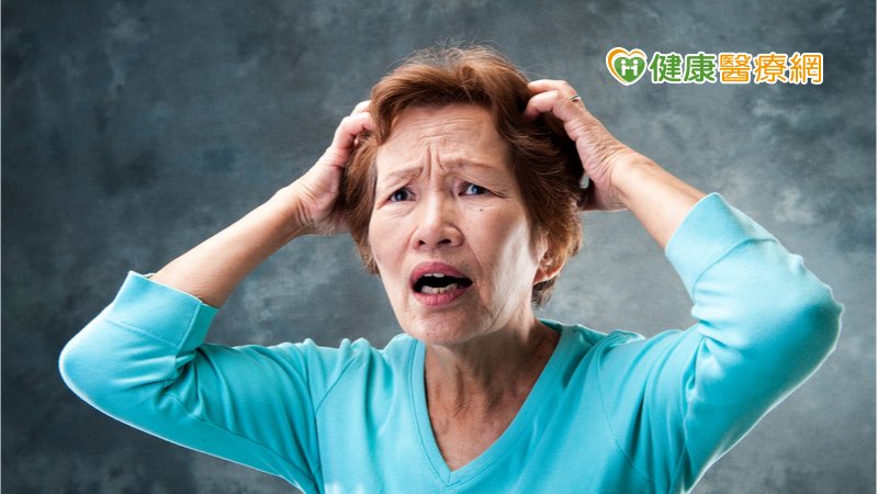 失智者的防疫需求沒有受到關注，恐成為防疫下孤兒，加上染疫重症風險高，恐增加醫療負擔。