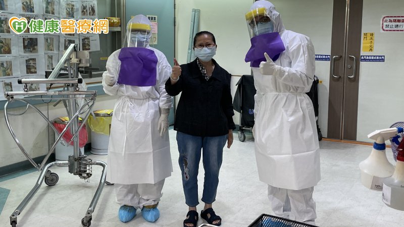 為感謝嘉基醫療團隊，特別捐款6萬元，給嘉基添購防疫設備，為全民抗疫略盡棉薄之力。