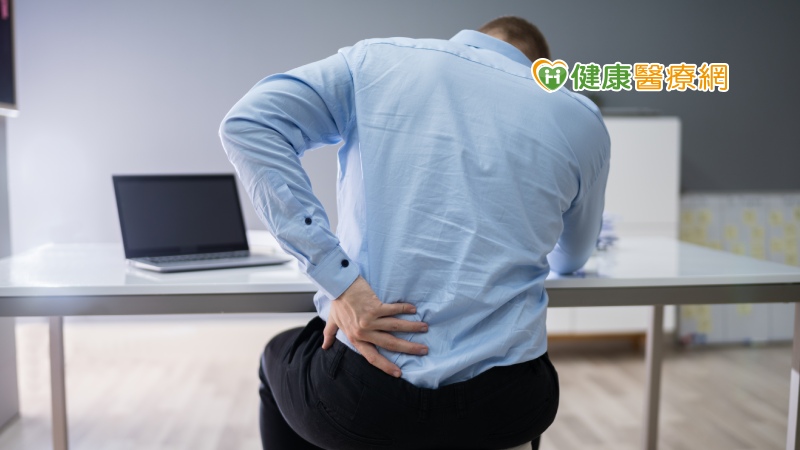 蕭惟中指出，男性結石發生率是女性的4倍，在台灣的盛行率約10％，根據統計約5成的患者在5~7年內會復發。