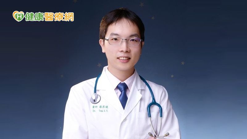 蔡昇達醫師提到，國內外治療指引皆建議，中風後肢體痙攣治療要把握黃金治療期，及早透過藥物、復健幫助舒張肌肉，可減少復健阻礙、改善生活品質。