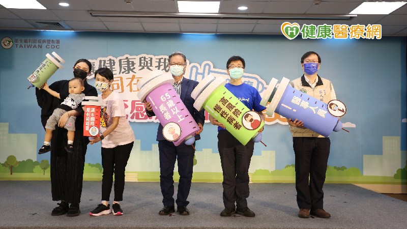 今（110）年度政府持續提供632萬劑四價公費流感疫苗，10/1起開放施打。