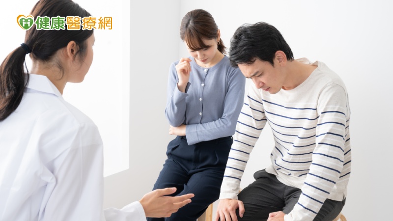 男性不孕的成因多，且與性能力並不完全劃上等號，最重要的是與另一半良好溝通。相較之下患者求子之路可能略為艱辛，但若兩人相互扶持，讓情侶、婚姻關係維持健康強壯的狀態，且積極配合治療，「放棄」都還嫌太早。