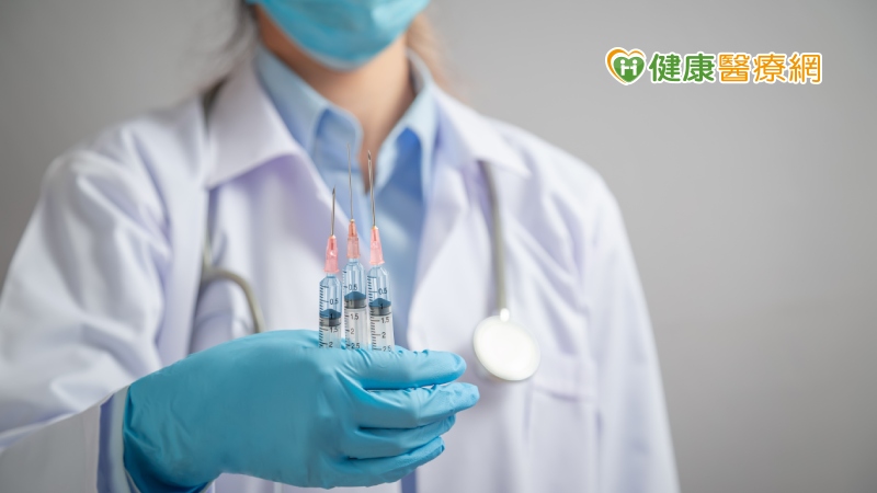 Omicron突破性感染　混打第三劑疫苗有用嗎？專家這樣說