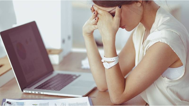 “想太多”是心理治療師Jenny Maenpaa在臨床經驗中發現病患經常遇到的一種焦慮傾向。圖片取自:(示意圖123rf)