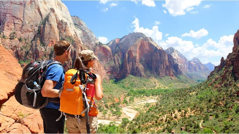 在這個全球面積第二大的國家裡，處處都是豐富的天然資源，人民生活富裕且自由。正因為地土幅員遼闊，因此加拿大的醫生正時興開立「國家公園」處方箋為病人治療，希望能夠讓病患獲得身心健康的雙重益處。圖片取自:(示意圖123rf)