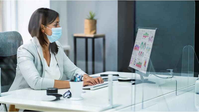 人口中的抗體數量增加確實是個好消息，但這並不意味著永遠不會出現感染人數激增的現象，畢竟抗體是暫時的，有些抗體甚至會消失得非常快速，其中一些實際上根本無法幫助到身體對抗病毒。（示意圖123rf）