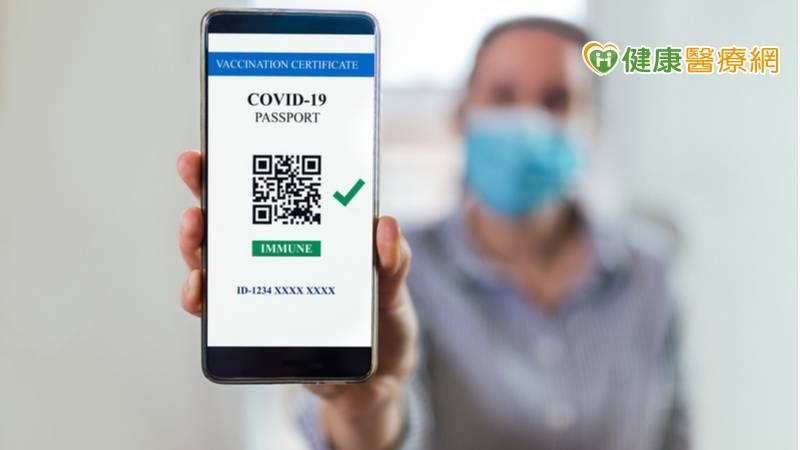 勞動部為便利勞工請假，勞工確診後可出示「健保快易通|健康存摺APP」PCR陽性截圖，作為請假依據。