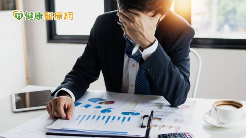 為了自己而停留、察覺並不是壞事。我們都應該更加重視自己的心理健康，不要等到生病了才想要修復，就算真的生病了，有病識感的讓自己停下來修復也沒關係。