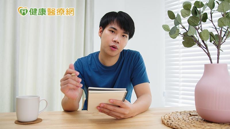 董先生強調，確診其實不可怕，可怕的是心理隔離，恐慌是不必要的，應健康看待往好處想，提早確診就提早有抗體。