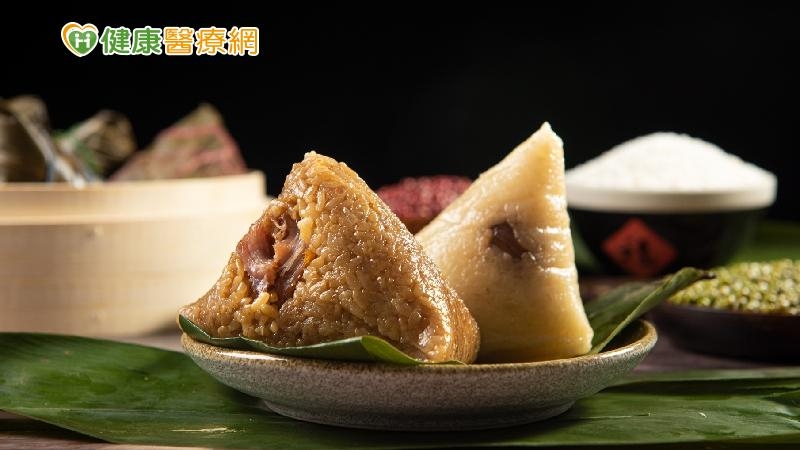 一顆粽子含有全榖雜糧類、豆魚蛋肉類、油脂與堅果種子類，但缺少了重要的蔬菜類及水果類。